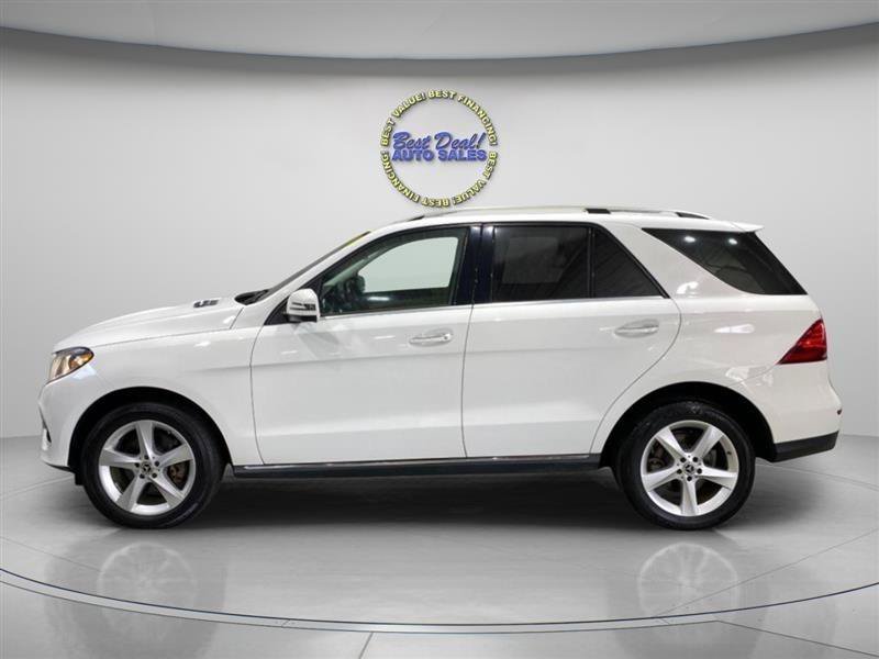 Used 2018 Mercedes-Benz GLE 350 4MATIC image 2