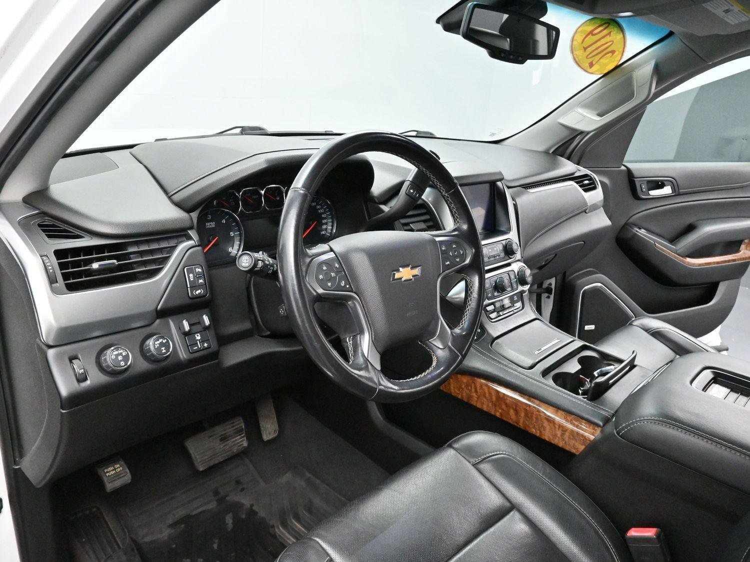Used 2019 Chevrolet Suburban Premier AWD/4WD image 20
