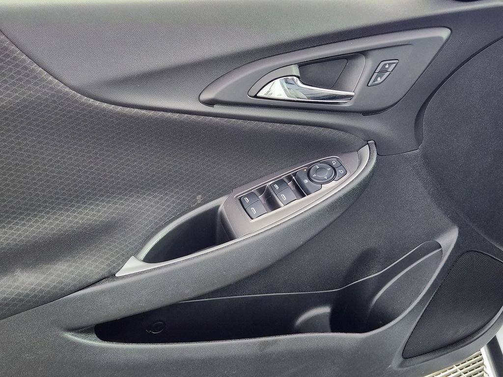 Used 2025 Chevrolet Malibu LT FWD image 16