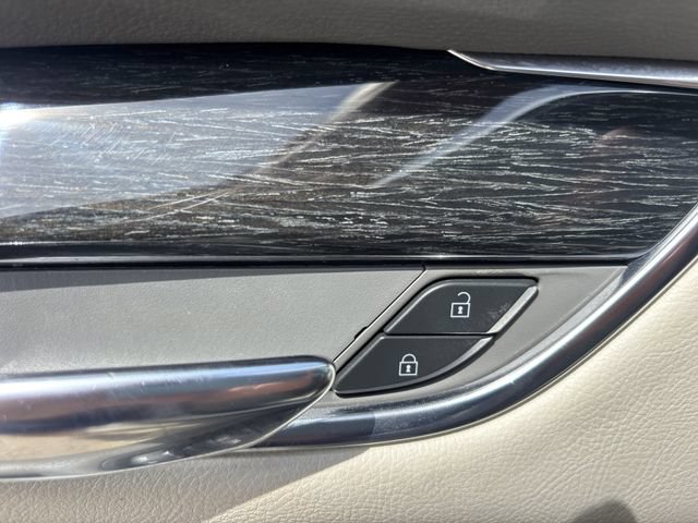 Used 2020 Cadillac XT6 Premium Luxury FWD image 26