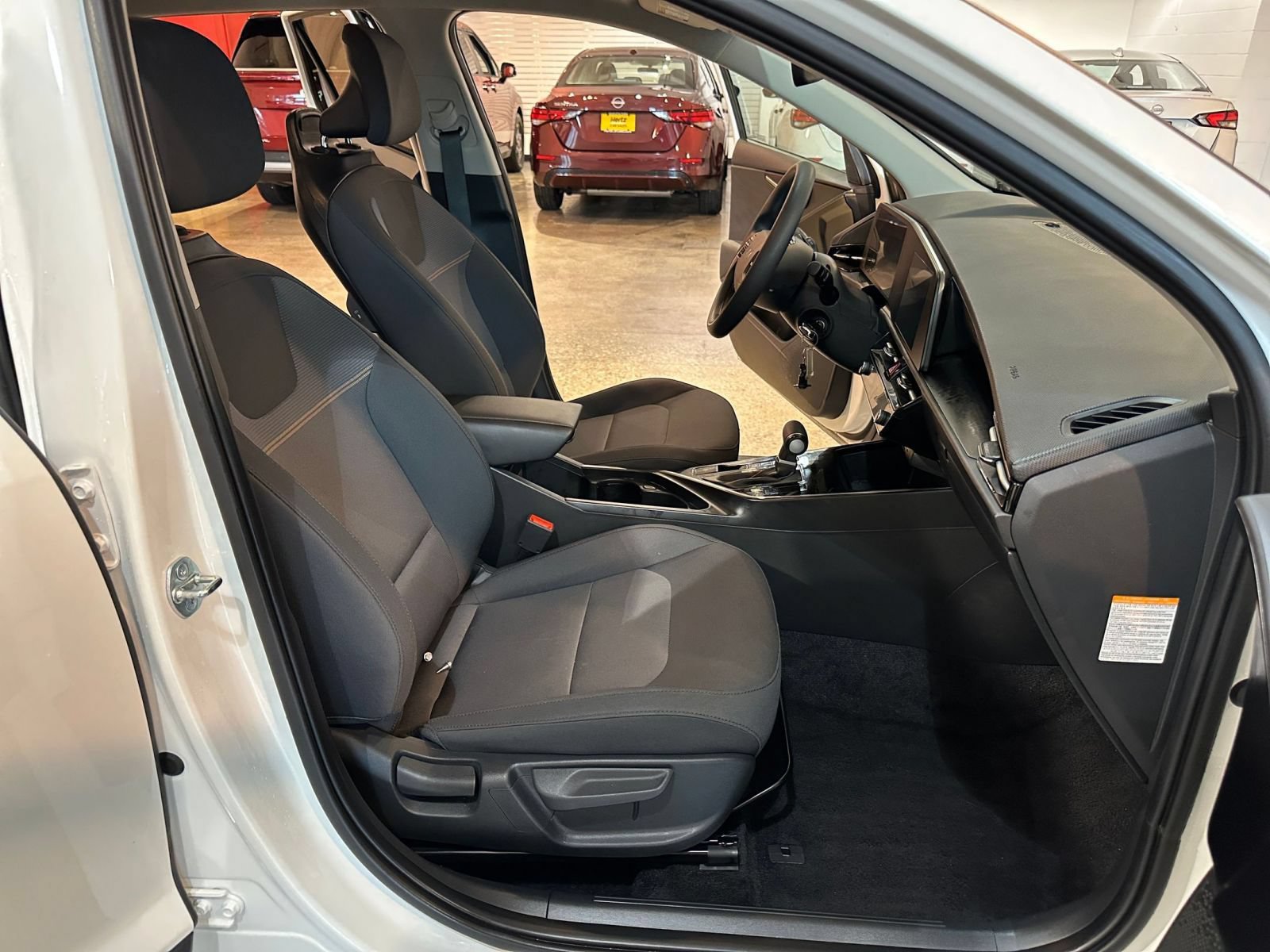Used 2026 Kia Niro LX FWD image 36