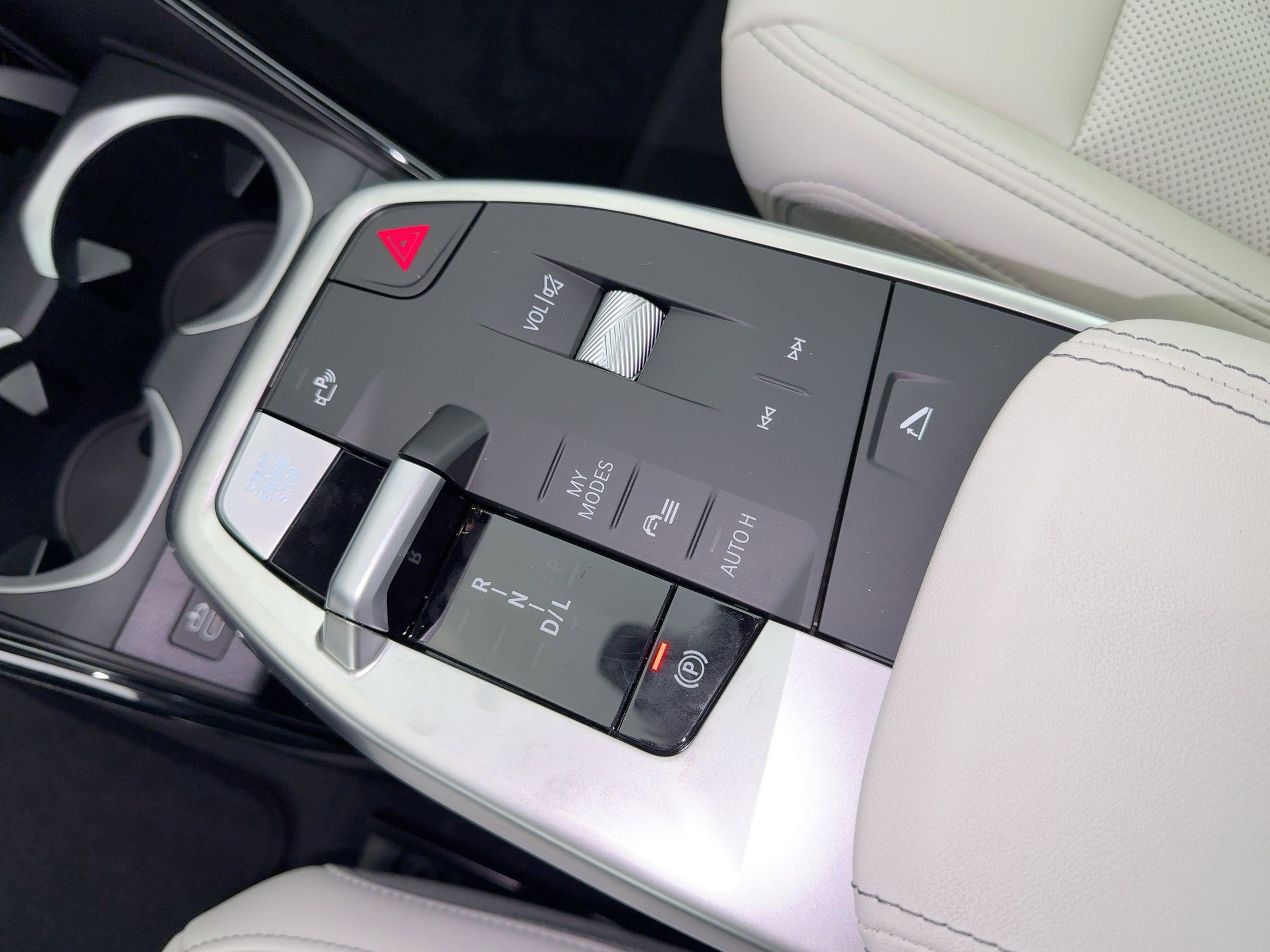 New 2026 BMW X1 xDrive28i w/ Convenience Package image 17