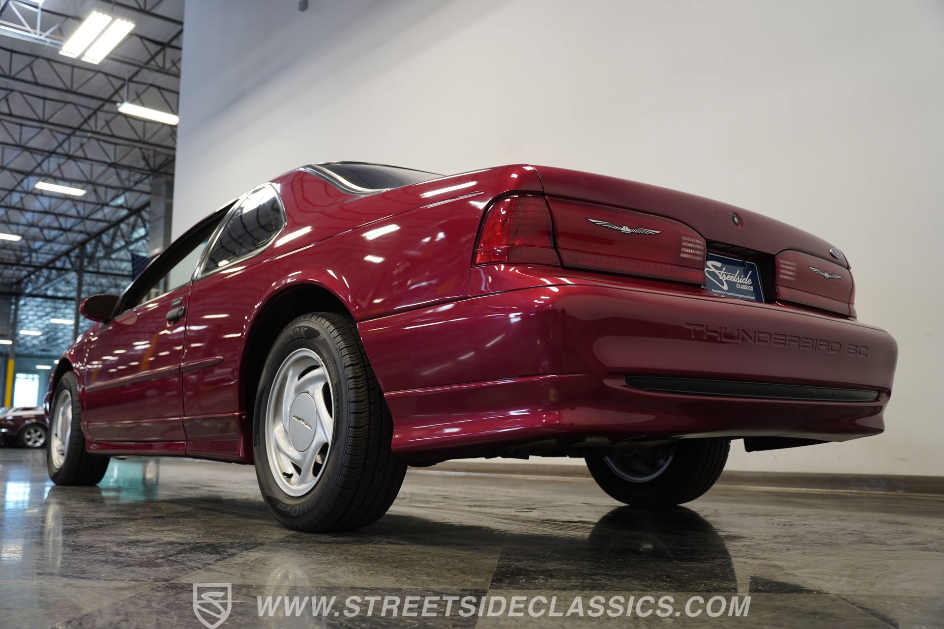 Used 1995 Ford Thunderbird Super RWD image 26