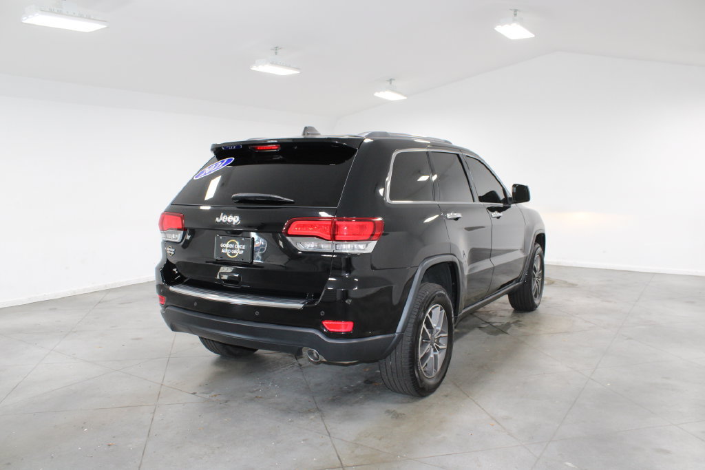 Used 2021 Jeep Grand Cherokee Limited AWD/4WD image 9