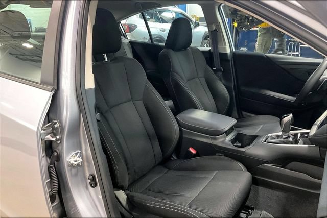 Used 2025 Subaru Legacy Premium AWD/4WD image 7