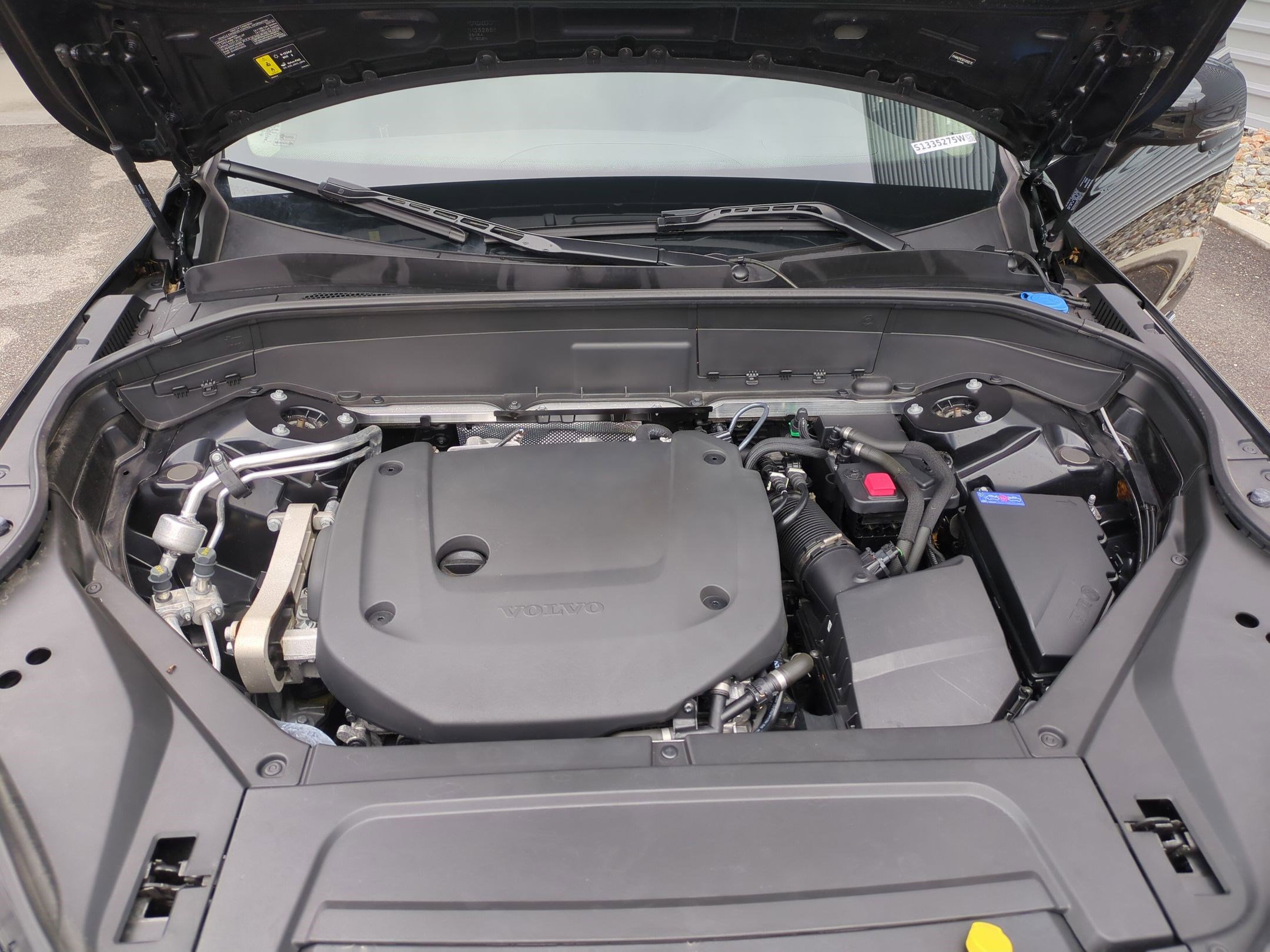 Used 2025 Volvo XC90 B6 Plus image 32