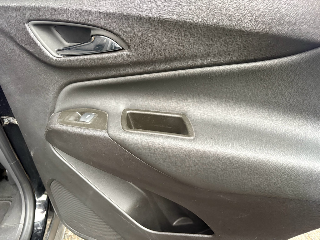 Used 2024 Chevrolet Equinox LT AWD/4WD image 21