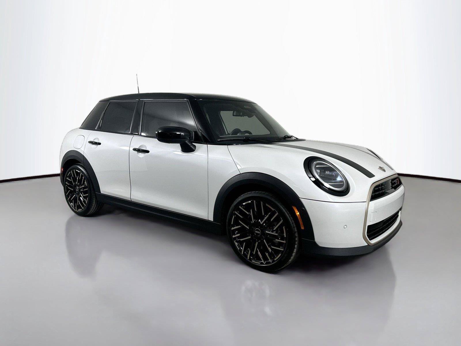 New 2026 MINI Cooper S FWD image 3