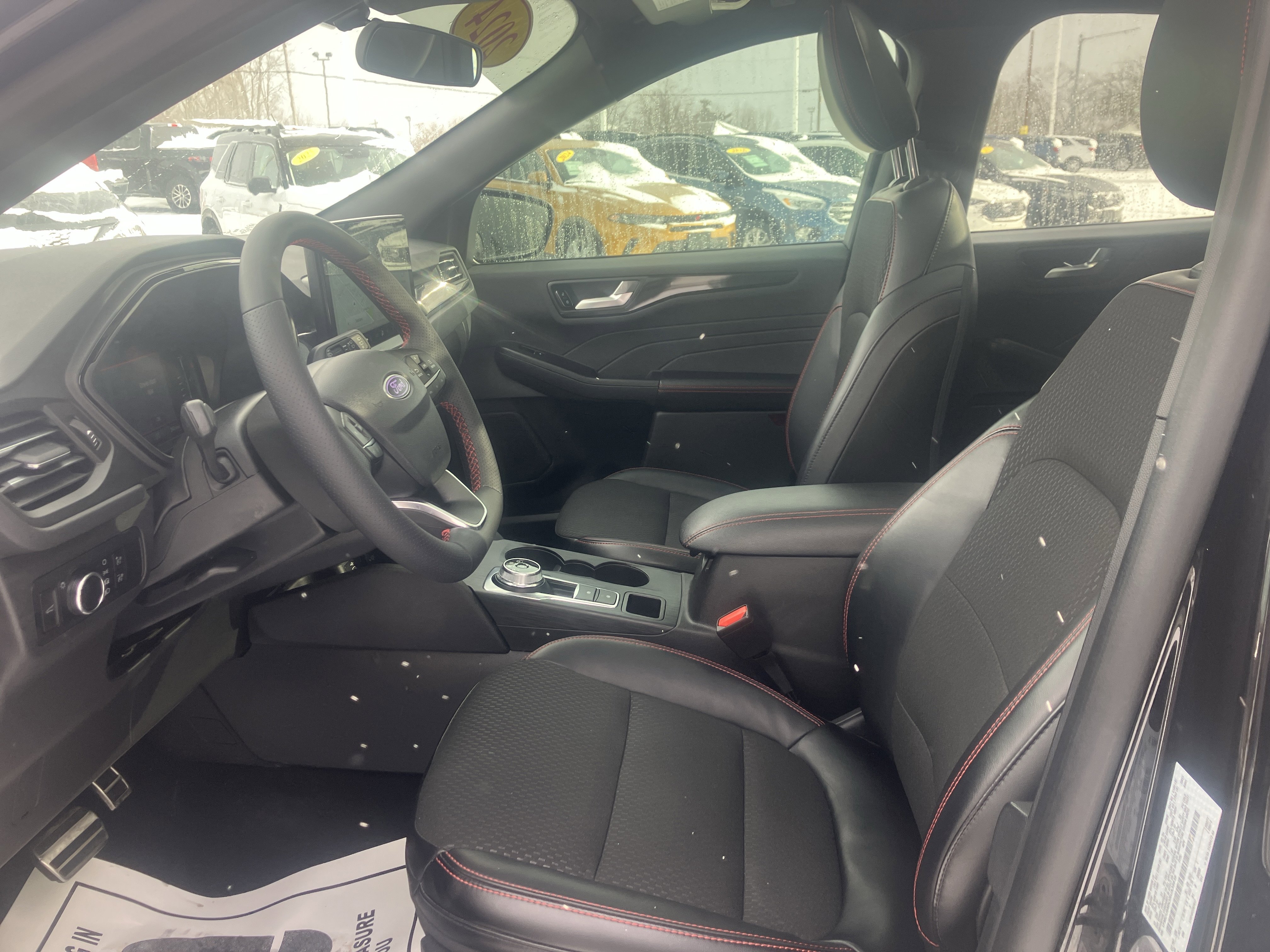 Used 2024 Ford Escape ST-Line w/ Tech Pack #1 image 22