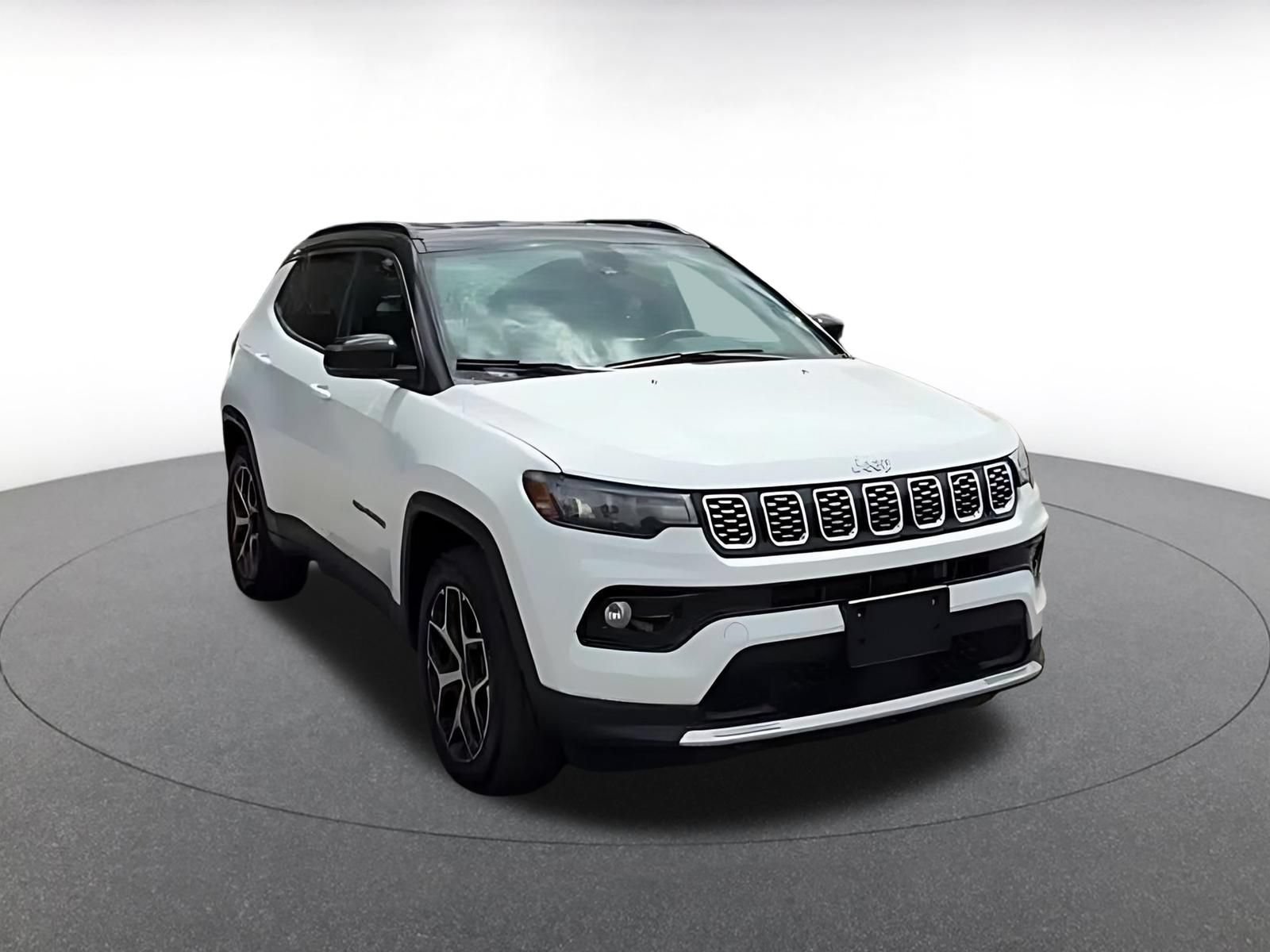 Used 2025 Jeep Compass Limited AWD/4WD image 3