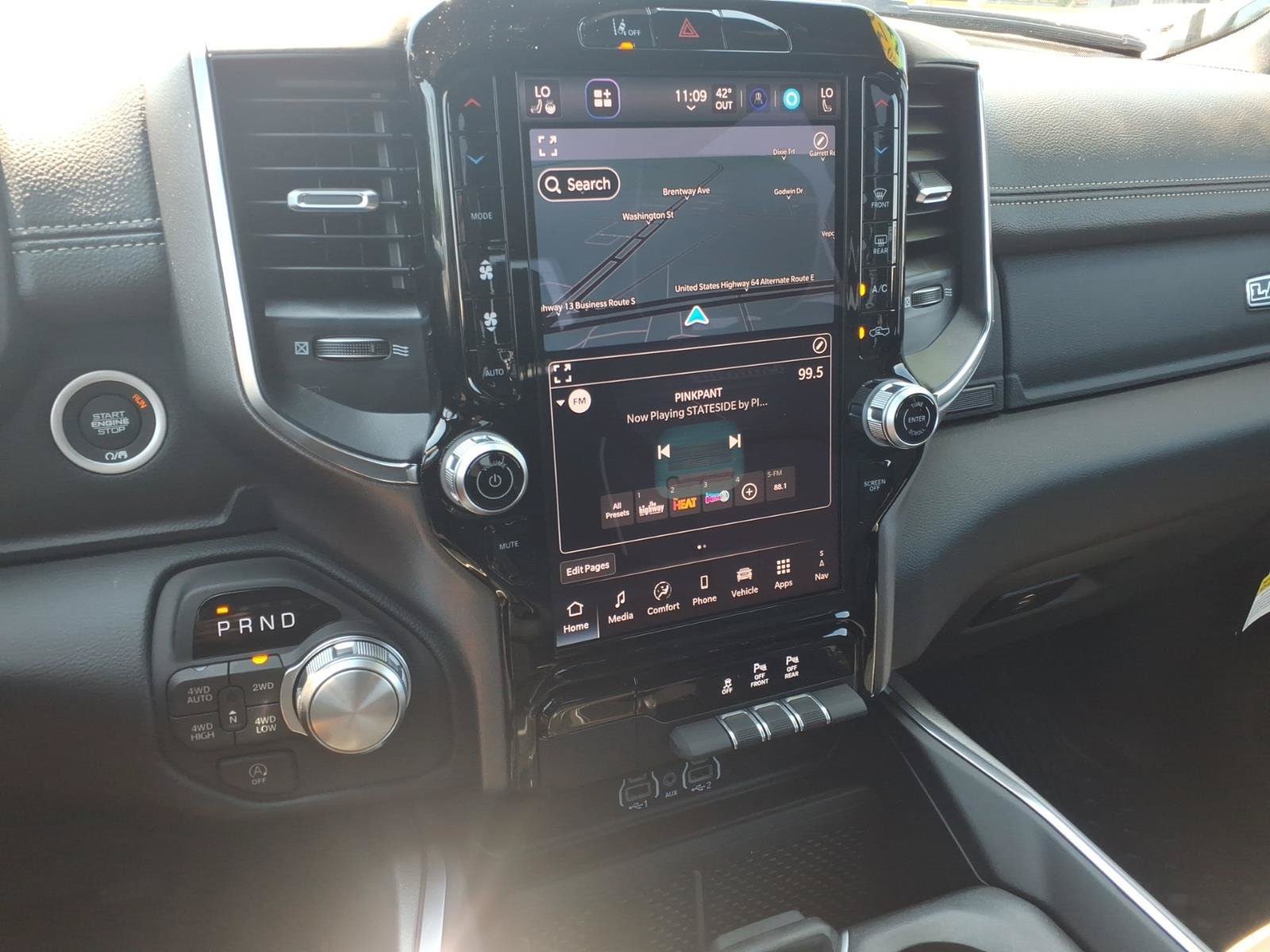 New 2026 RAM 1500 Laramie w/ Chrome Appearance Group AWD/4WD image 19