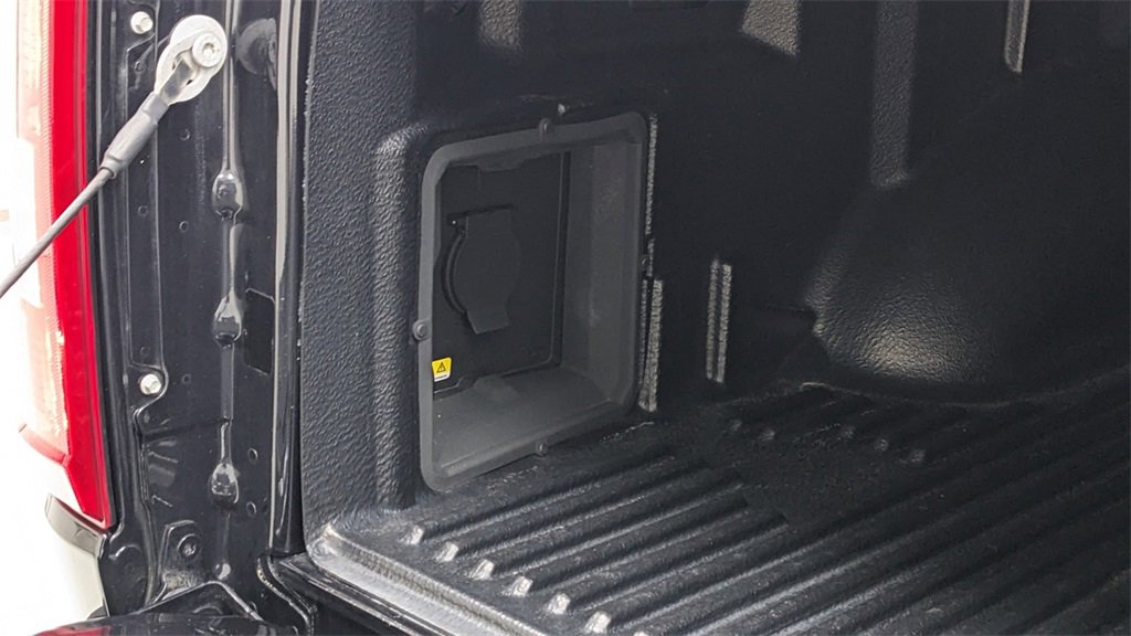 Certified 2022 Ford F150 XLT w/ Equipment Group 302A High image 7