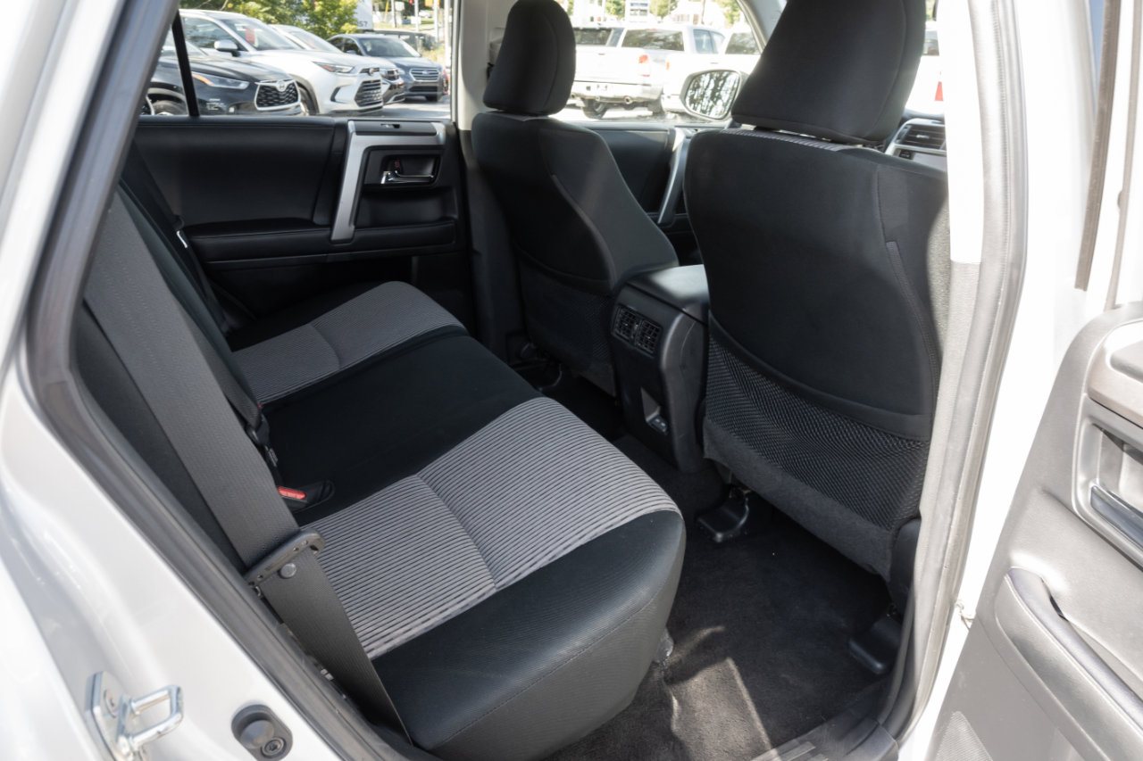 Used 2024 Toyota 4Runner SR5 image 33