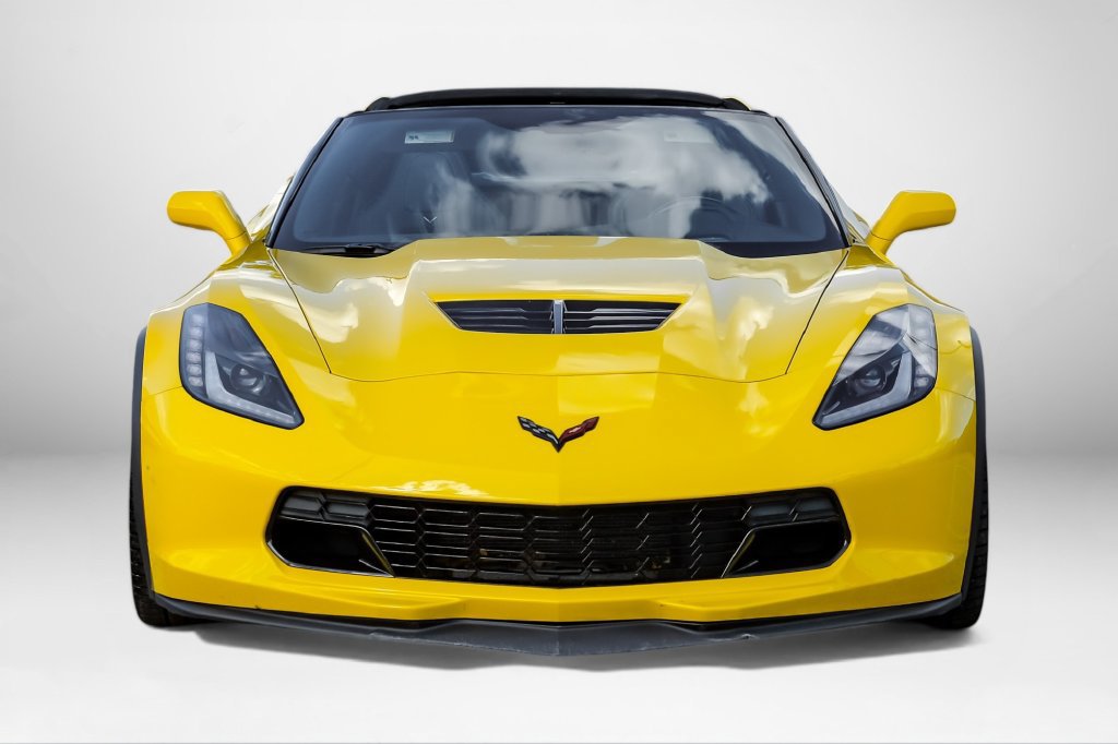 Used 2015 Chevrolet Corvette Z06 w/ 2LZ Preferred Equipment Group RWD image 3