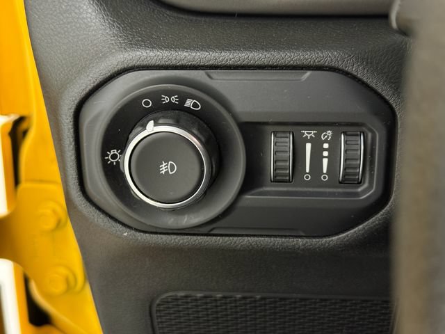 Used 2021 Jeep Wrangler Unlimited Sport AWD/4WD image 17