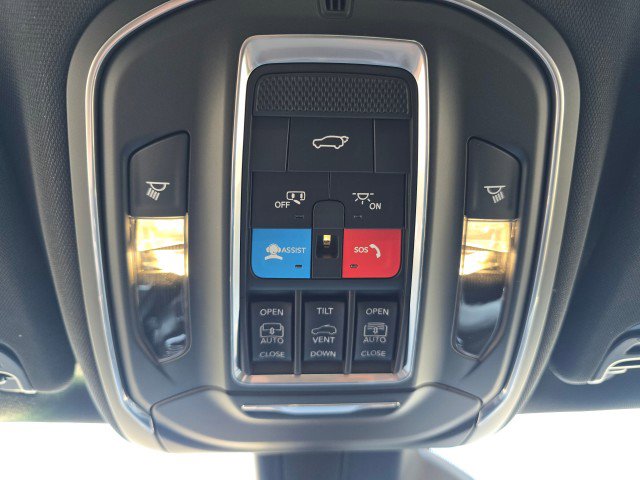 New 2025 Jeep Wagoneer Series II w/ Convenience Group I image 38