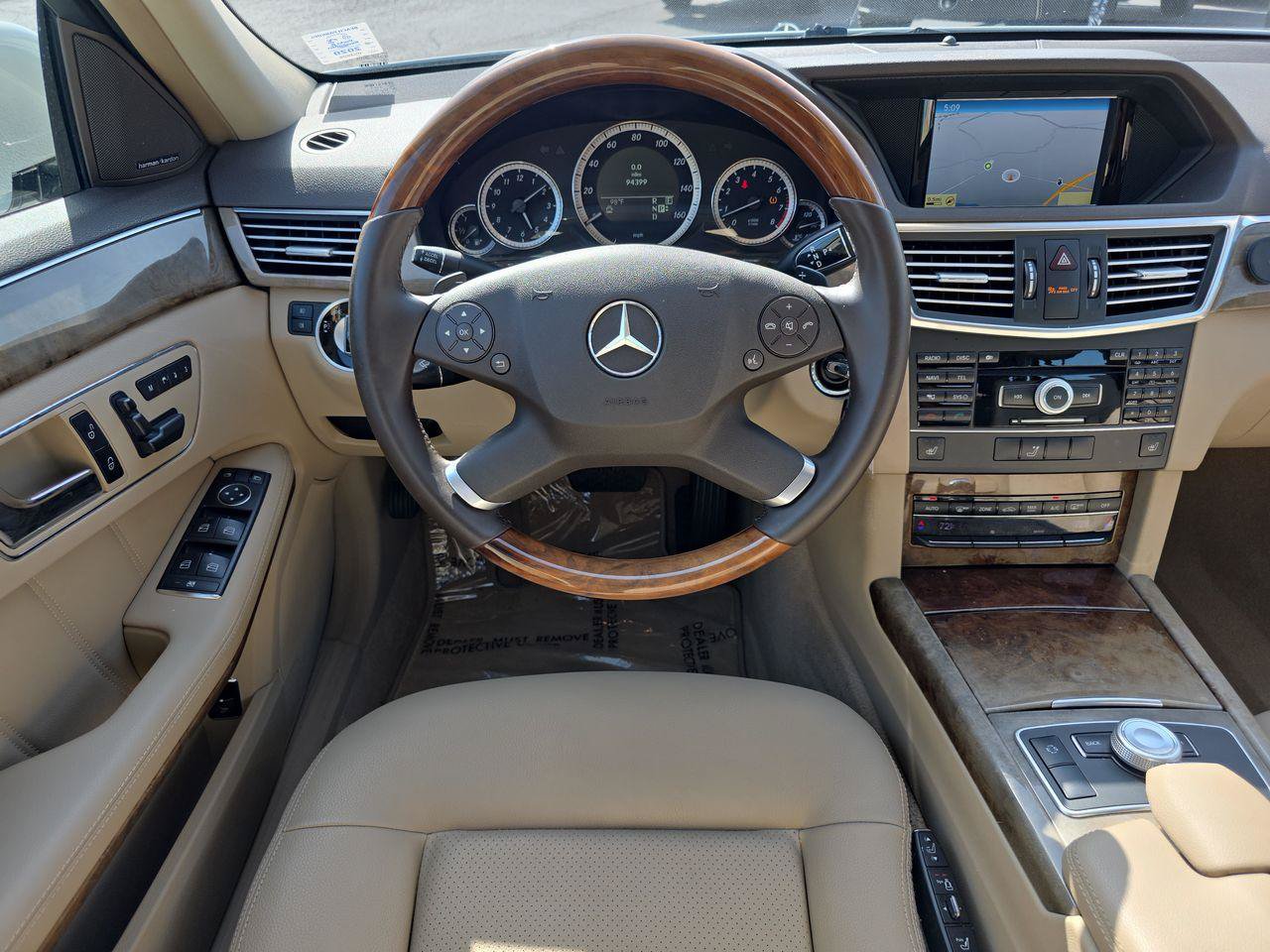 Used 2011 Mercedes-Benz E 350 4MATIC Wagon image 6