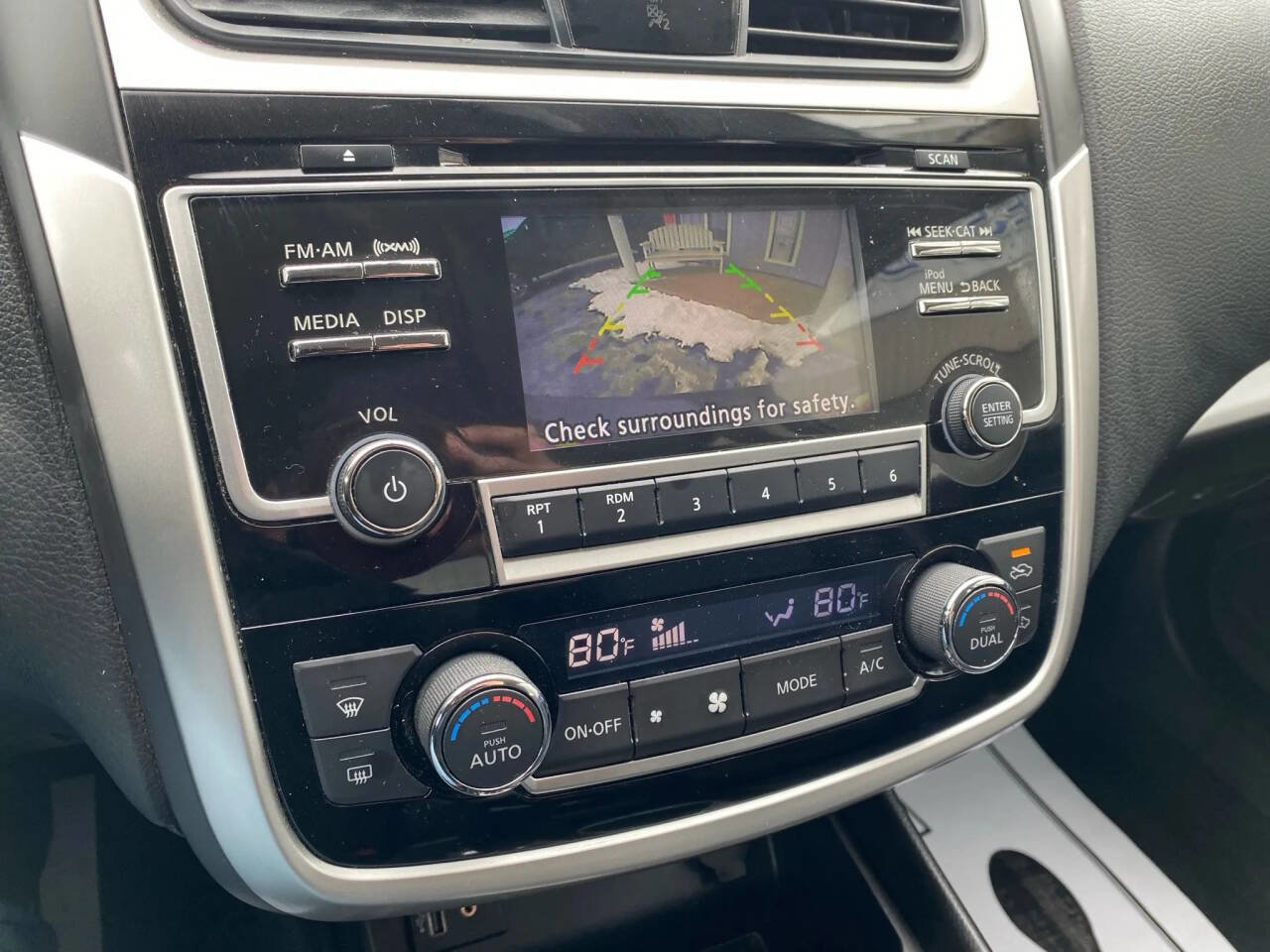 Used 2018 Nissan Altima 2.5 SV image 17