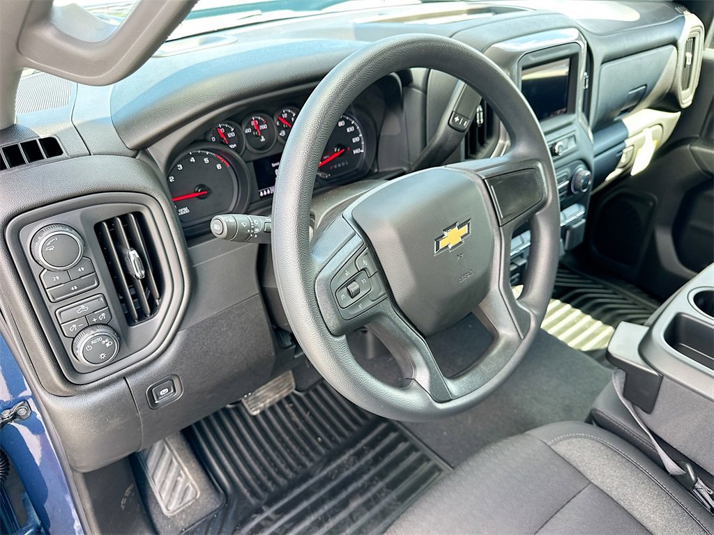 New 2026 Chevrolet Silverado 2500 Custom w/ Custom Convenience Package image 6