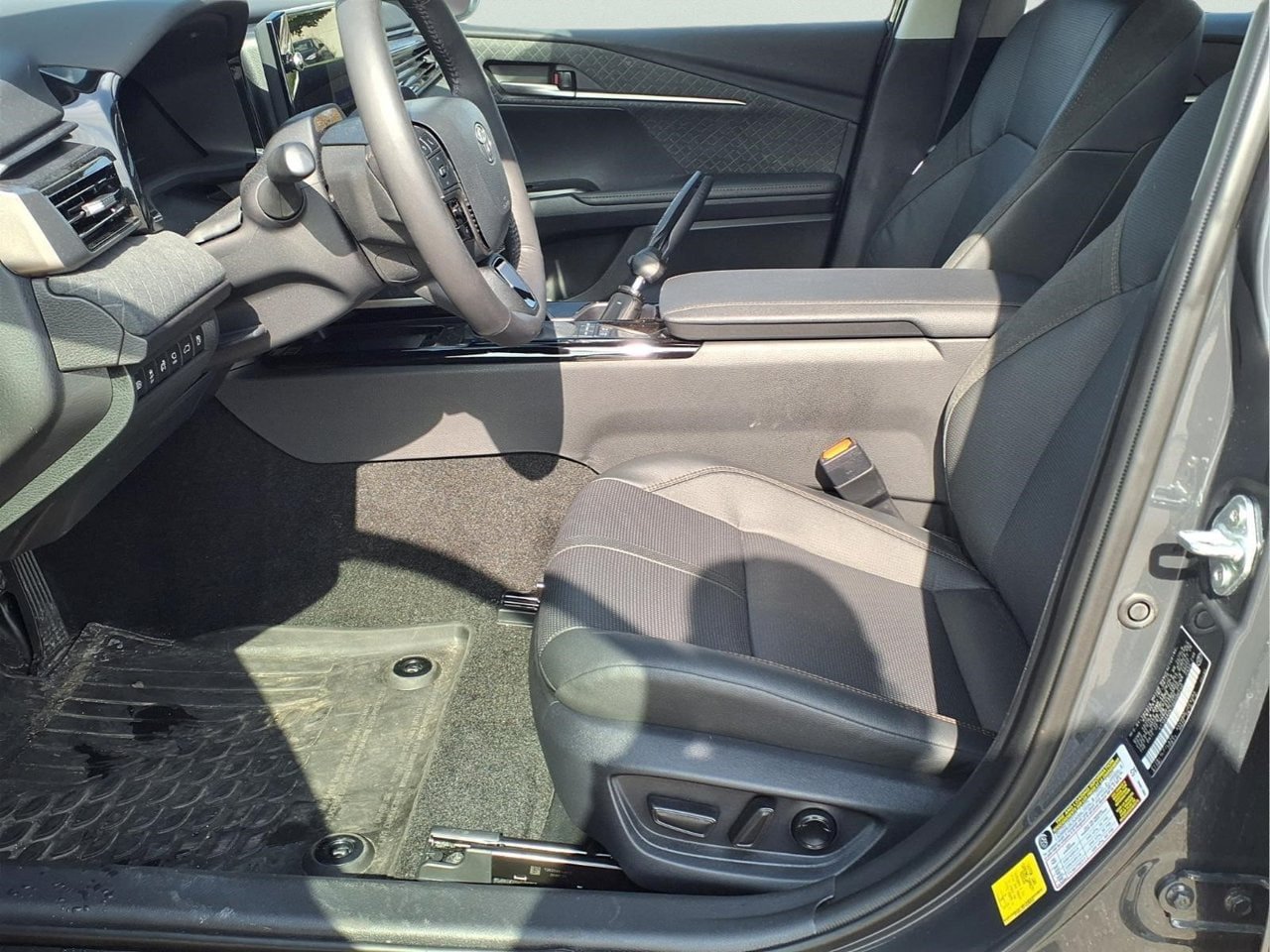 Certified 2025 Toyota Camry XLE w/ Premium Plus Package FWD image 9