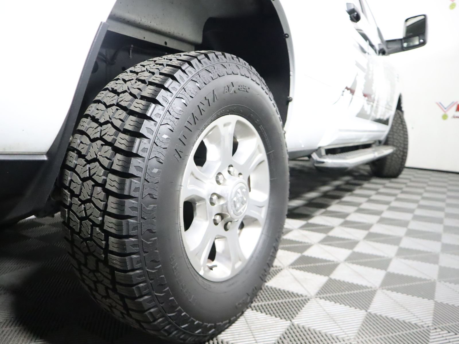 Used 2023 RAM 2500 Big Horn w/ Level 1 Equipment Group image 7