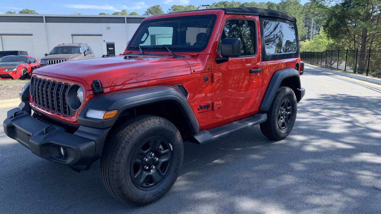 Used 2024 Jeep Wrangler Sport image 12