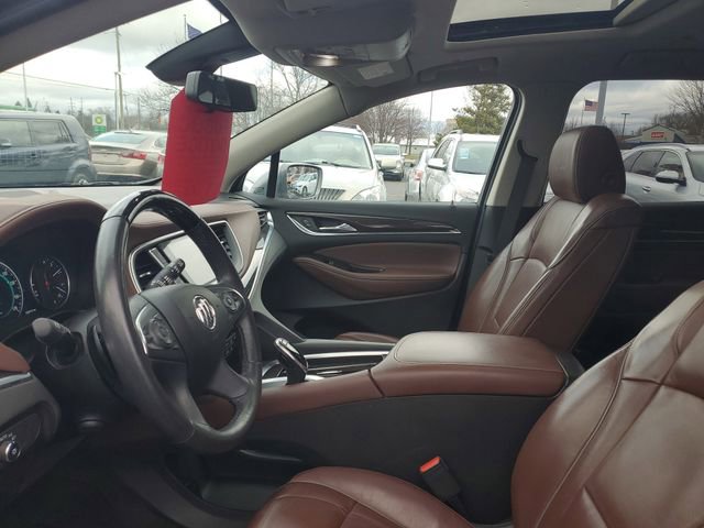 Used 2018 Buick Enclave Avenir w/ Avenir Technology Package image 11