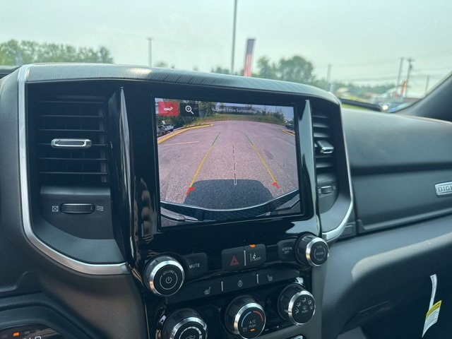 New 2026 RAM 1500 4x4 Crew Cab image 20