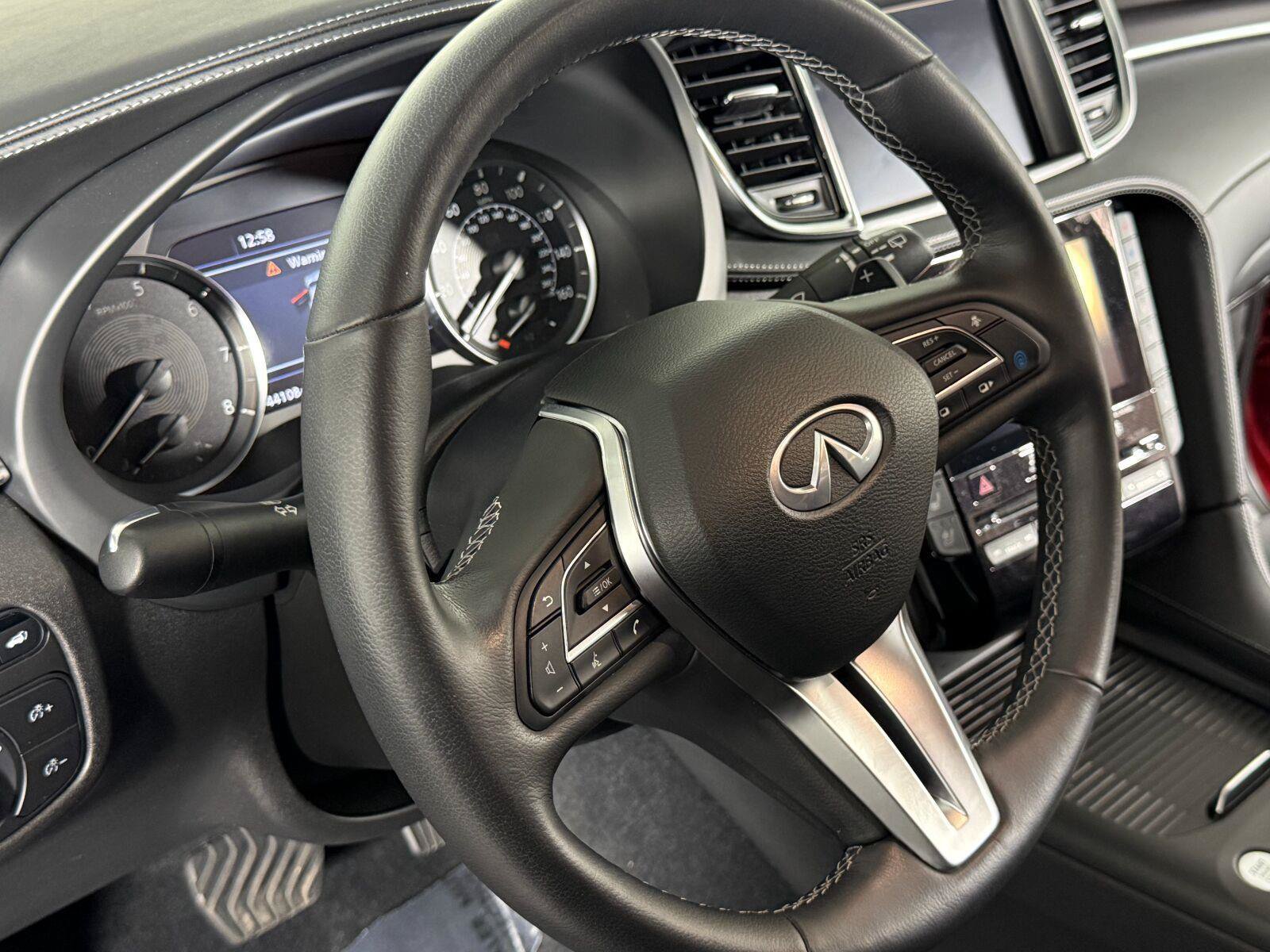 Used 2022 INFINITI QX55 Essential w/ Proactive Package AWD/4WD image 13