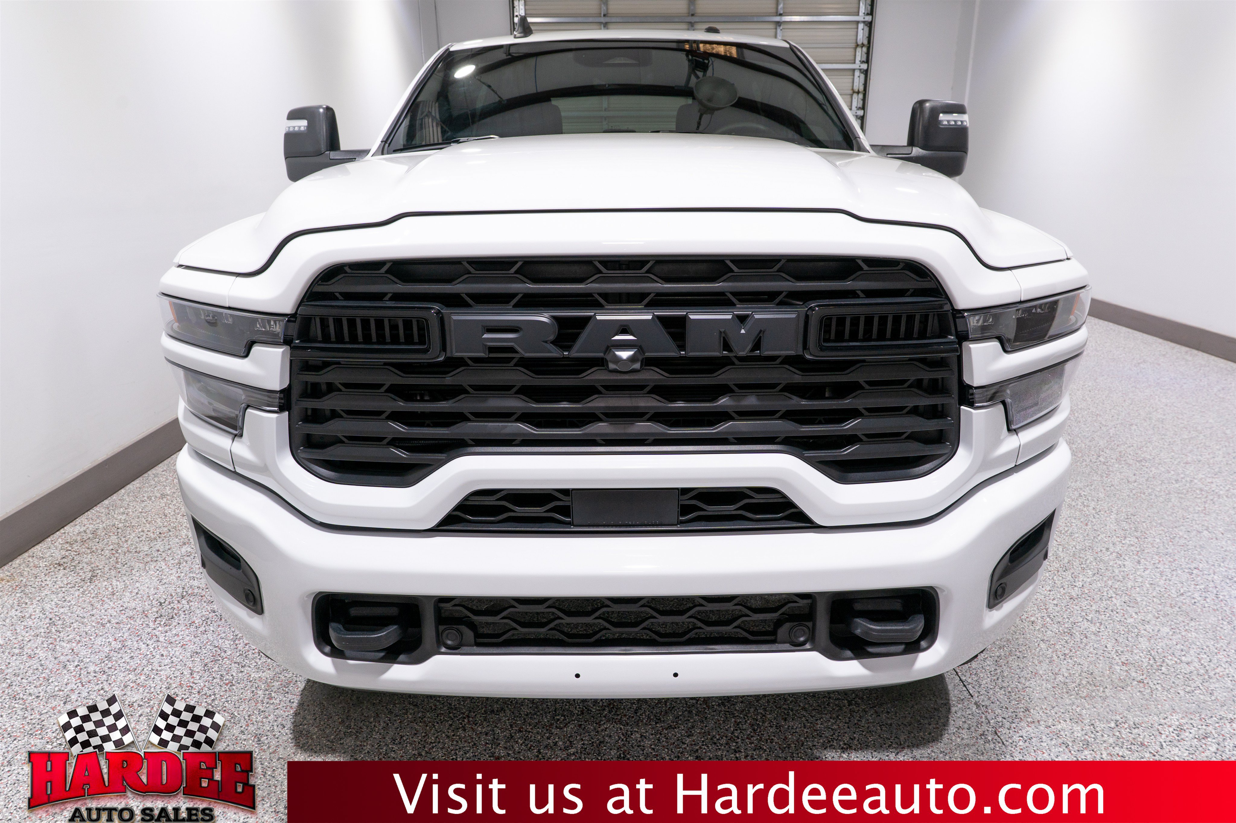 Used 2025 RAM 2500 Big Horn AWD/4WD image 7