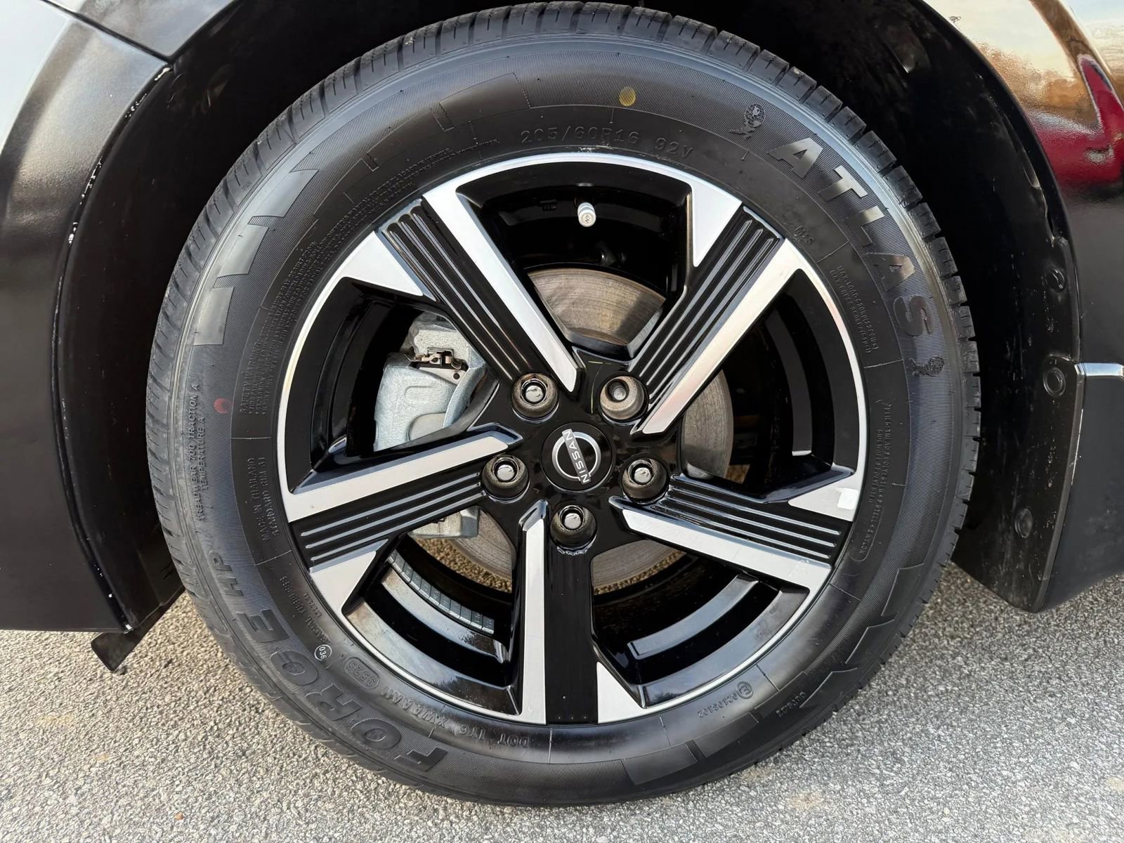 Used 2025 Nissan Sentra SV w/ All-Weather Package image 19