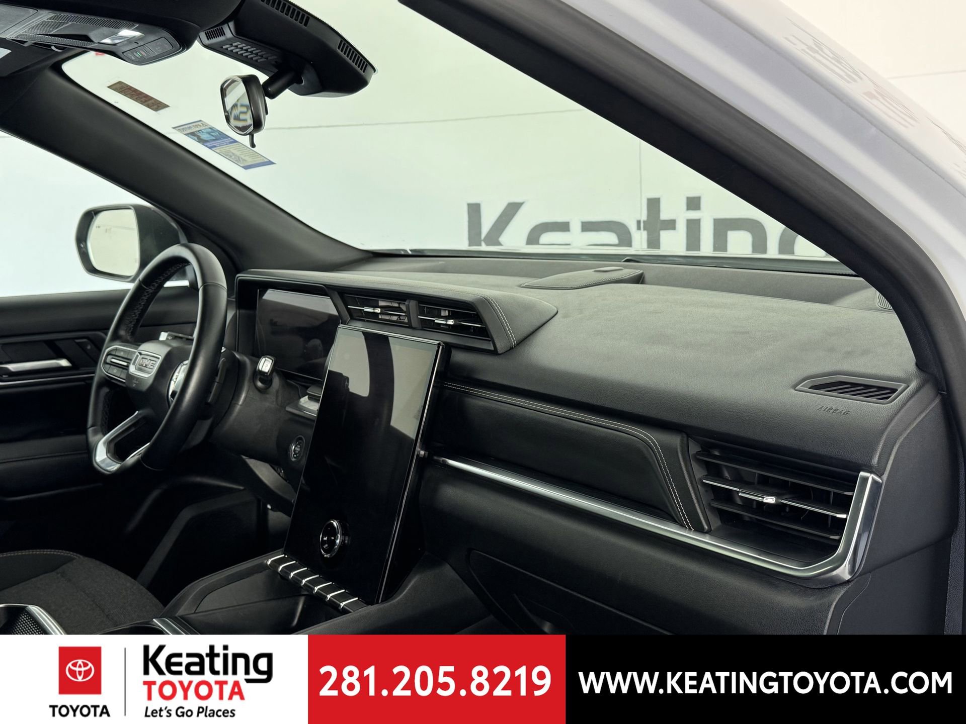 Used 2025 GMC Terrain Elevation FWD image 21