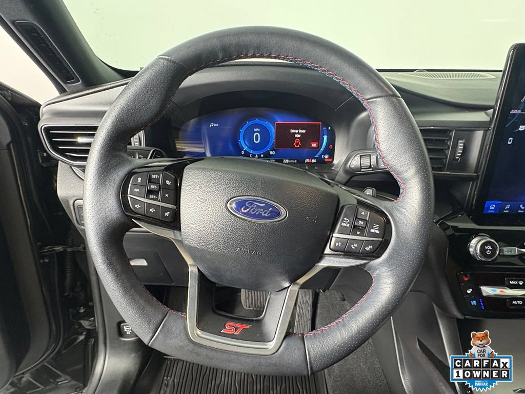 Used 2024 Ford Explorer ST w/ Equipment Group 401A AWD/4WD image 2