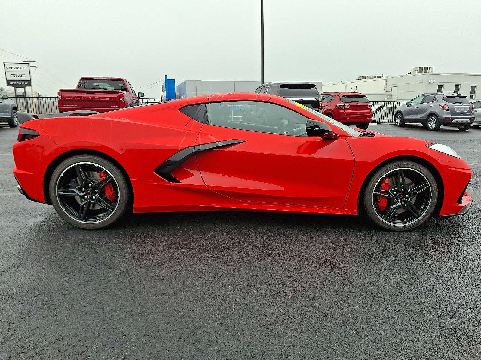 Used 2024 Chevrolet Corvette Stingray Preferred Cpe w/ Z51 Performance Package image 8