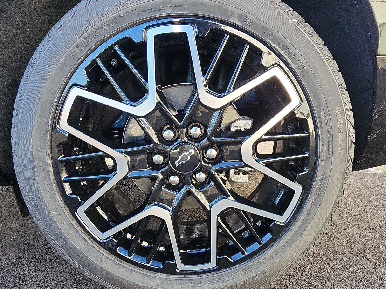 New 2026 Chevrolet Blazer RS w/ LPO, Floor Liner Package image 9
