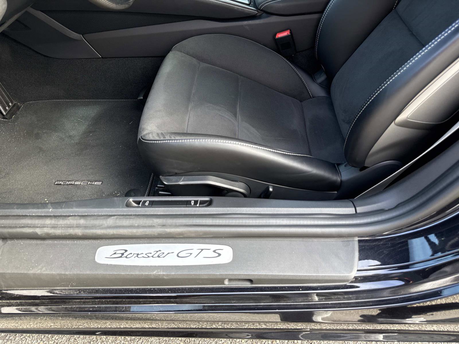 Used 2025 Porsche 718 Boxster GTS image 15