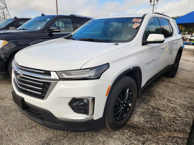 Used 2023 Chevrolet Traverse LT AWD/4WD image 3