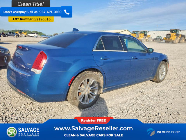Used 2020 Chrysler 300 Touring w/ Driver Convenience Group RWD image 4