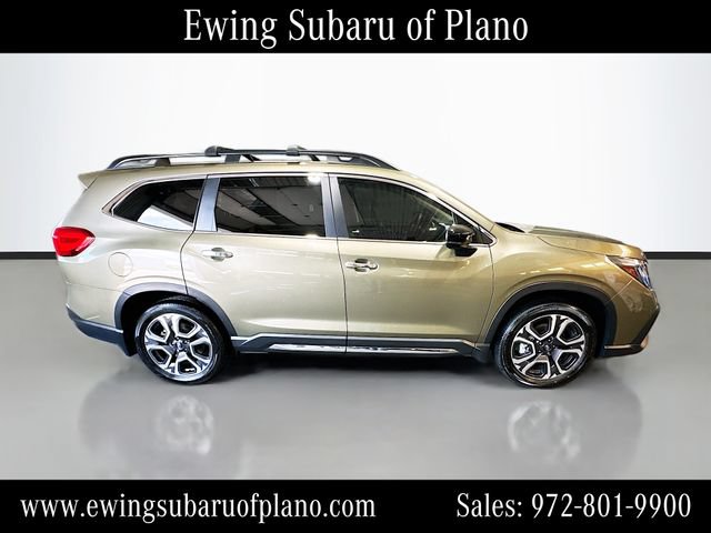 Used 2025 Subaru Ascent Touring AWD/4WD image 8