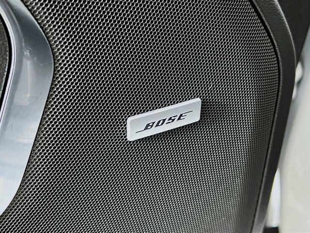 Used 2023 Chevrolet Suburban High Country image 35