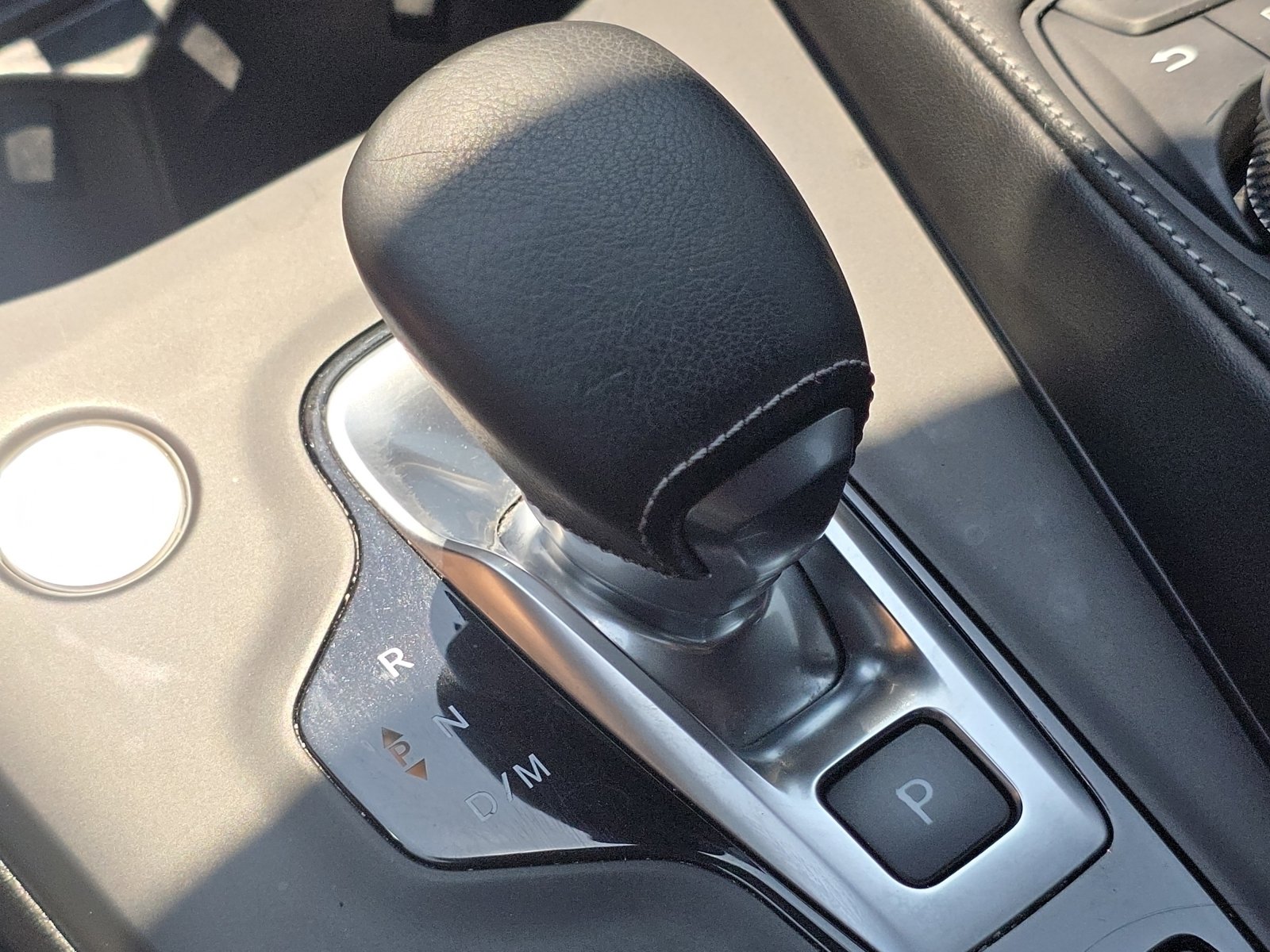 Used 2023 INFINITI QX55 Luxe w/ Cargo Package image 15