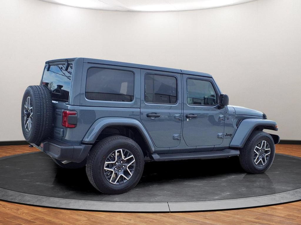 New 2026 Jeep Wrangler Unlimited Sahara w/ Safety Group AWD/4WD image 14
