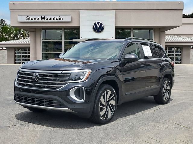 Certified 2024 Volkswagen Atlas SE w/ Panoramic Sunroof Package FWD image 1