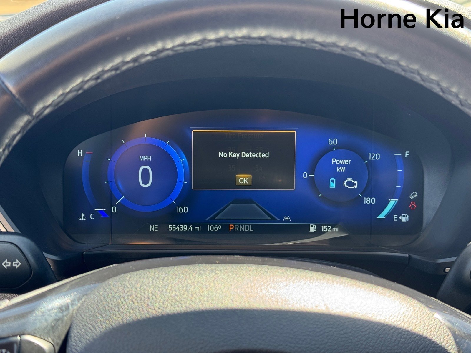 Used 2022 Ford Escape SEL w/ Technology Package FWD image 17