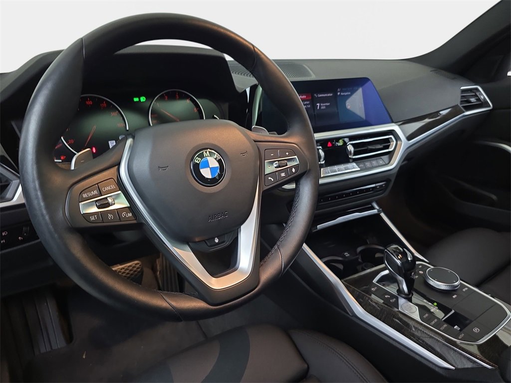 Used 2020 BMW 330i xDrive Sedan w/ Convenience Package image 18