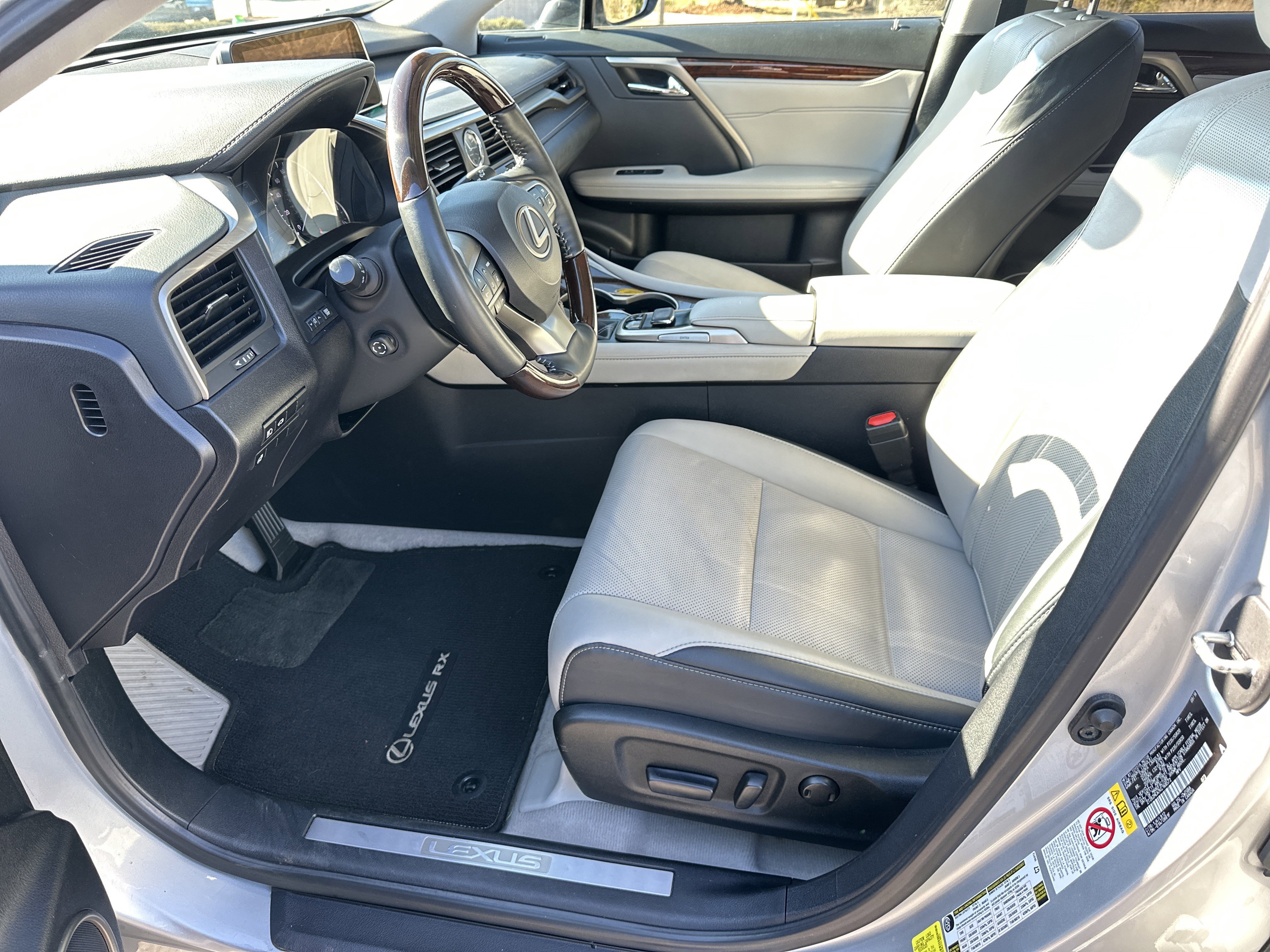 Used 2019 Lexus RX 350 AWD w/ Navigation Package image 10