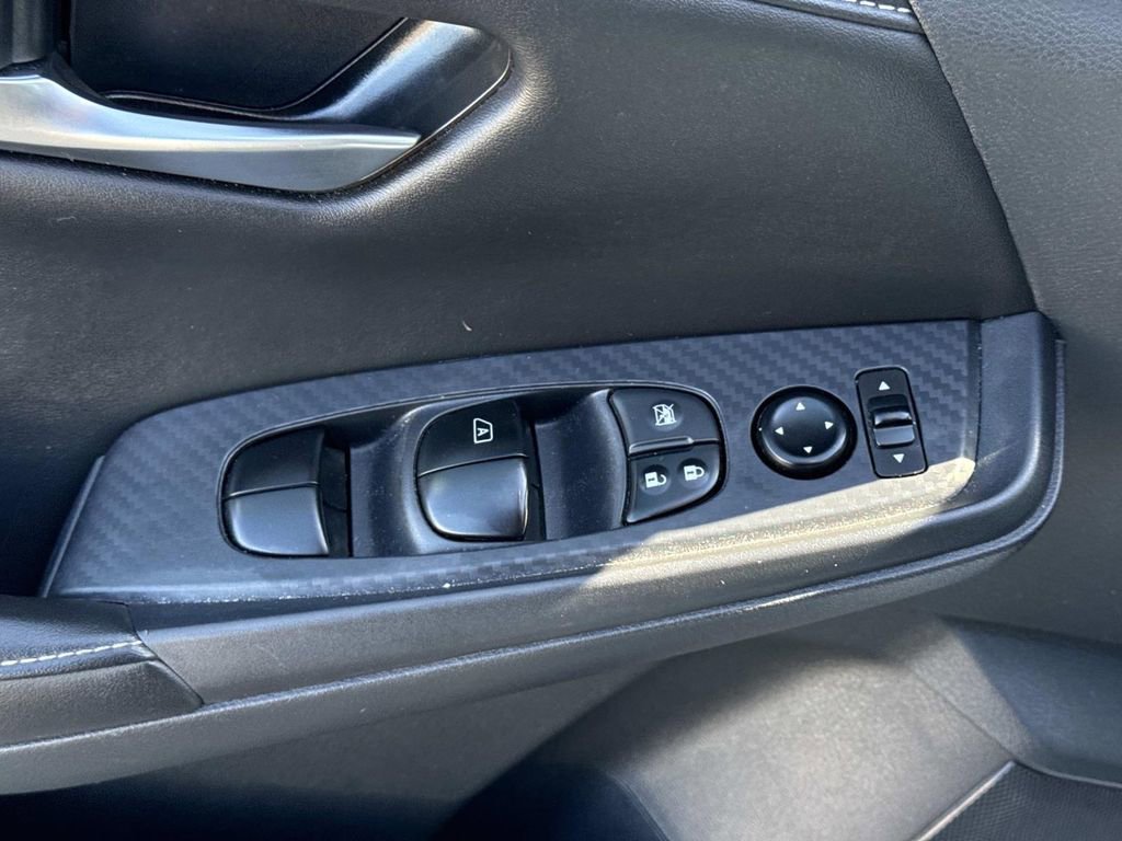 Used 2024 Nissan Sentra SV image 18