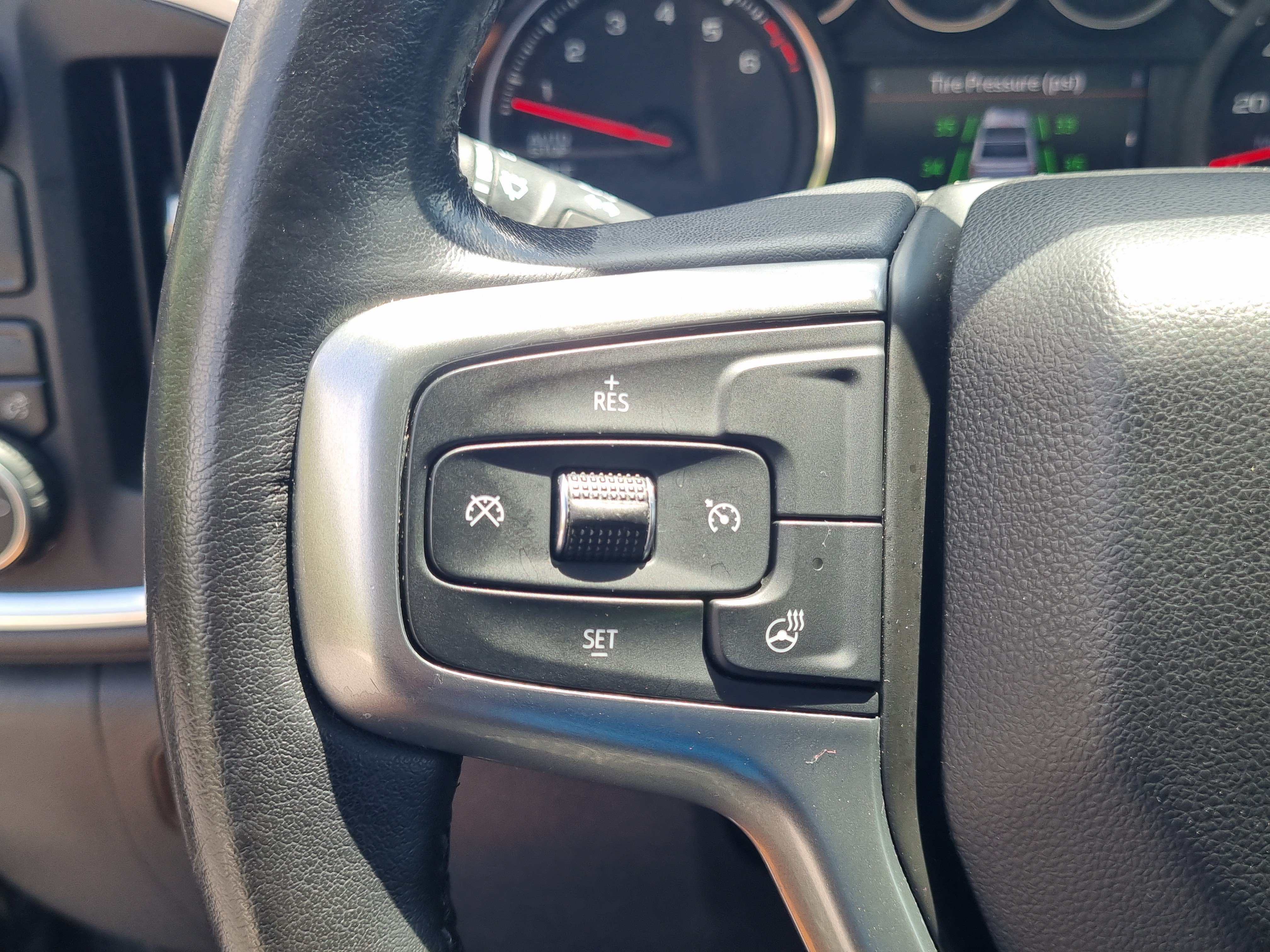 Used 2020 Chevrolet Silverado 1500 LT w/ All-Star Edition RWD image 24