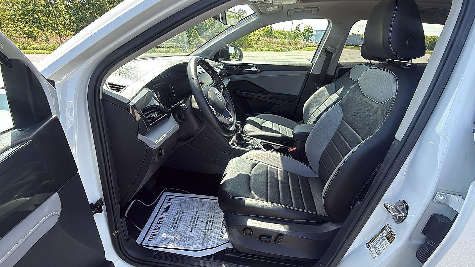 Used 2023 Volkswagen Taos SEL AWD/4WD image 24