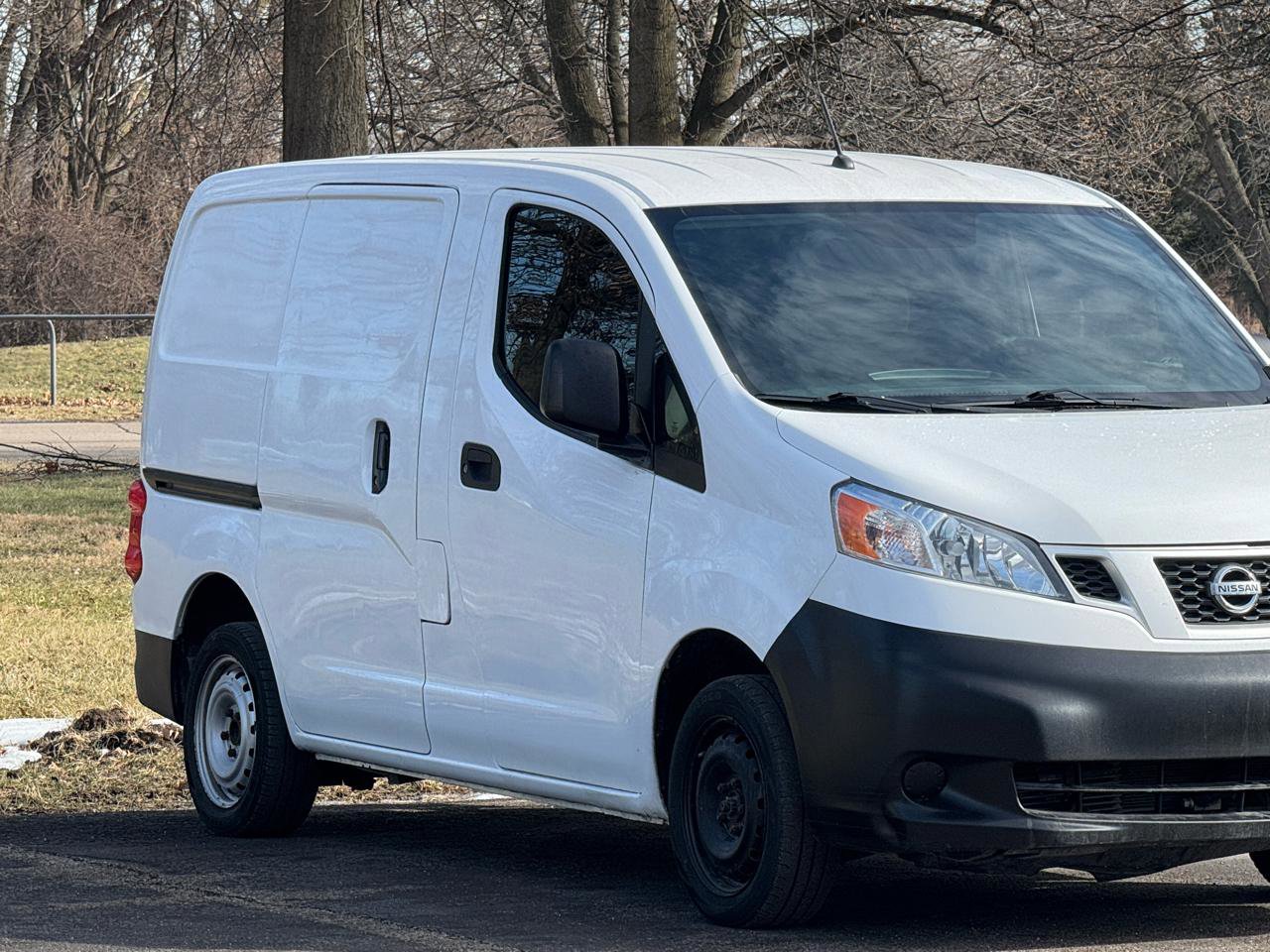 Used 2013 Nissan NV200 S w/ Cruise Control Pkg FWD image 18
